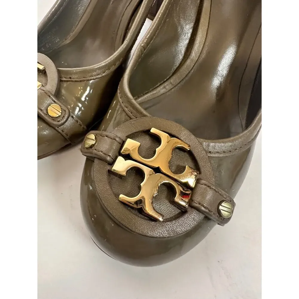 Tory Burch Olive Green Patent Leather Pumps Heels Size 7 Gold Logo Medallion